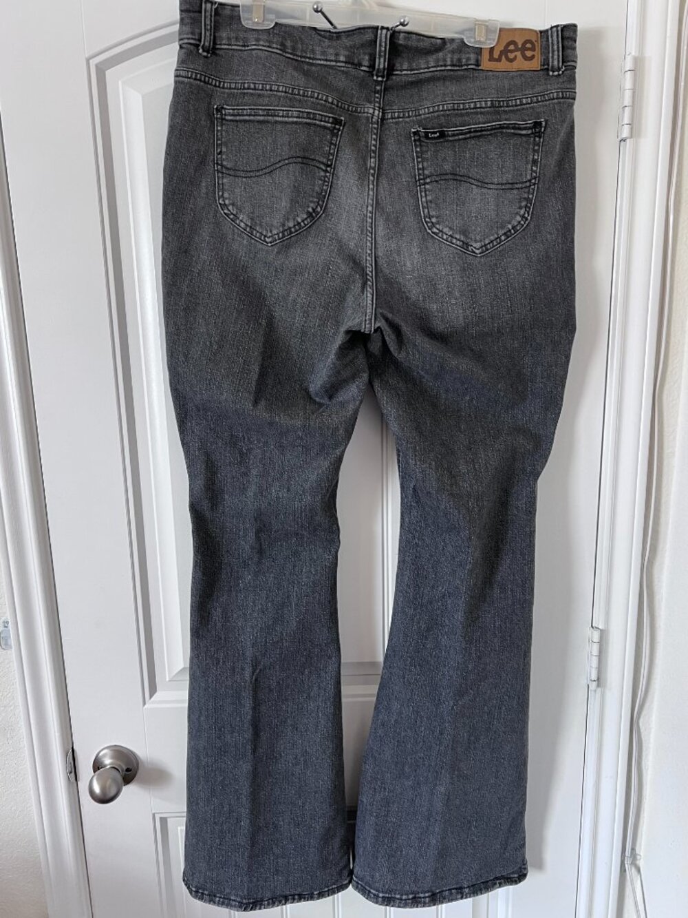 Lee Legendary High Rise Flare Jeans Gray Distressed Wash Stretch 18W Long BOHO - Picture 9 of 14
